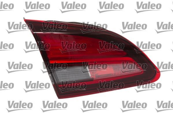 SAĞ STOP LAMBASI İÇ OPEL ASTRA J NB SEDAN 10 18