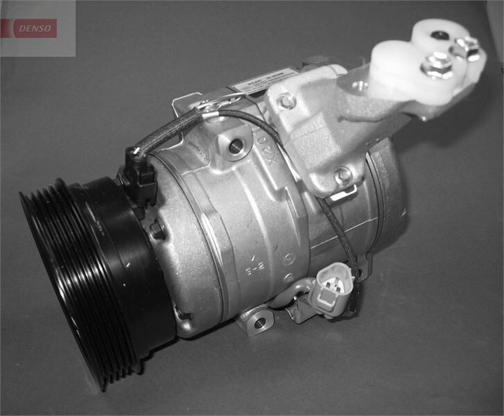 COMPRESSOR. AİR CONDİTİONER TOYOTA AVENSIS VERSO 01-09