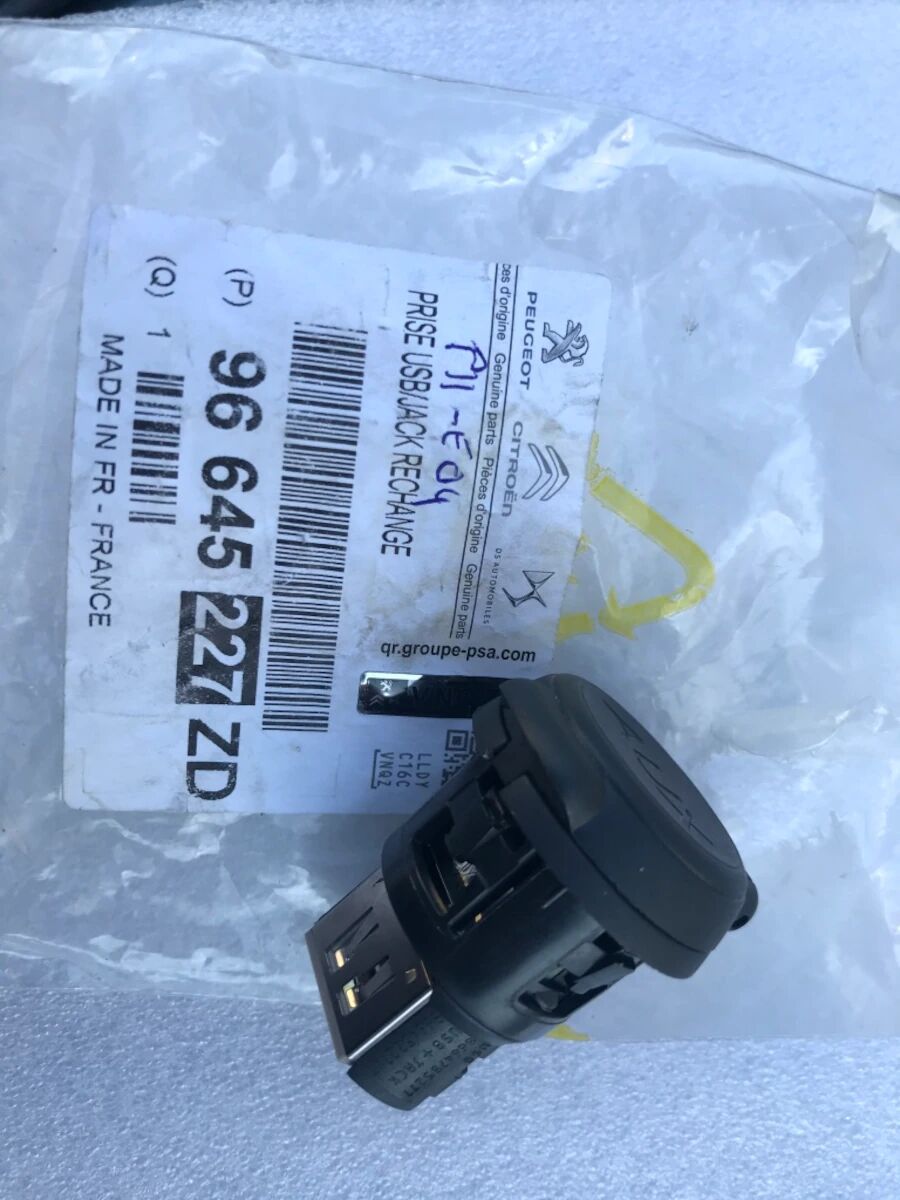 USB BAĞLANTI PRİZİ CITROEN PEUGEOT OPEL DS
