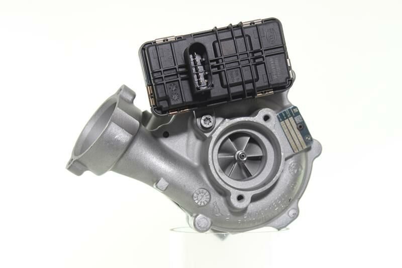 TURBOSARJ ÜST BMW N57 D30 F10 F32 F33 F34 F36 F30 F01 F06 F07 F12 F13 F25 F26 F15 F16